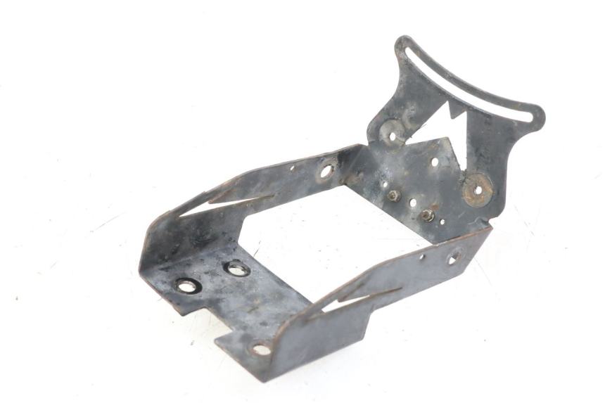 photo de KENNZEICHENHALTER YAMAHA XJ6 600 (2008 - 2016) - Technische Nahaufnahme