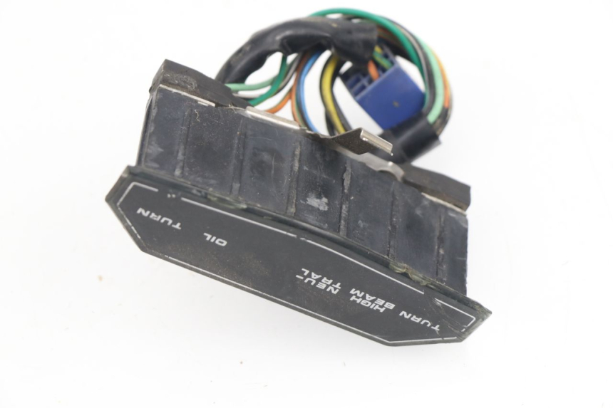 photo de COCKPIT SUZUKI GSXF GSX F 600 (1988 - 1997) - Details der Befestigungspunkte