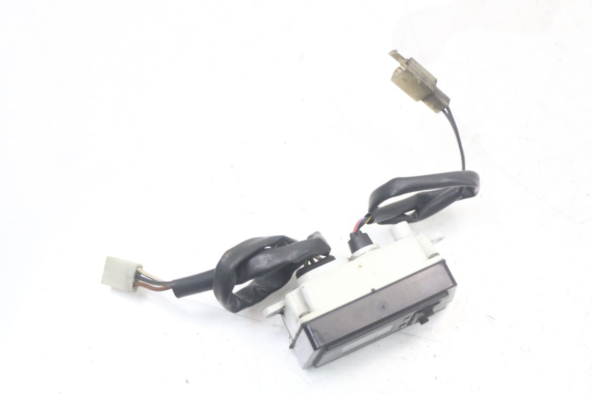 photo de COCKPIT KAWASAKI GTR 1000 (1994 - 2004) - Zoom auf Gebrauchszustand