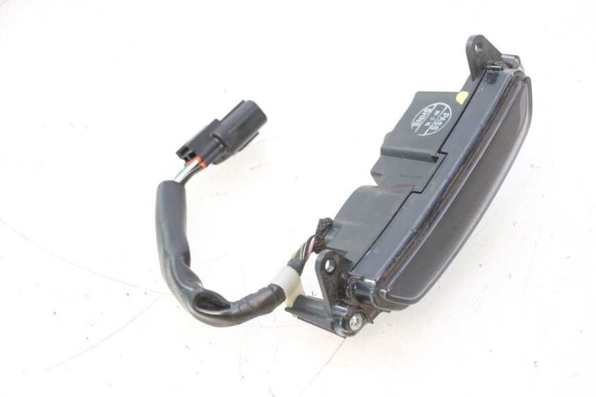 photo de COCKPIT PIAGGIO MP3 500 (2016 - 2018) - Oberflächenzustand und Material