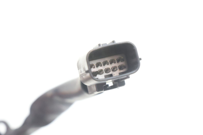 photo de COCKPIT PIAGGIO MP3 500 (2016 - 2018) - Details der Befestigungspunkte