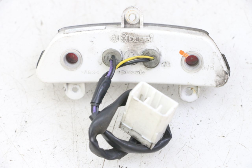 photo de ARMATURENBRETT GILERA NEXUS 125 (2009 - 2013) - Technische Nahaufnahme