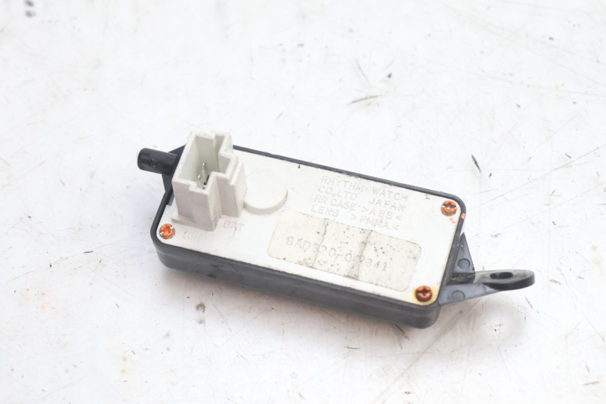 photo de COCKPIT HONDA SH 125 (2001 - 2003) - Technische Nahaufnahme