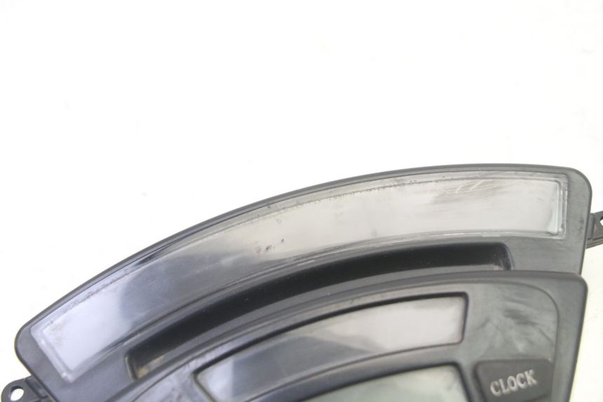 photo de ARMATURENBRETT PIAGGIO X9 EVOLUTION 125 (2003 - 2007) - Alternative Perspektive