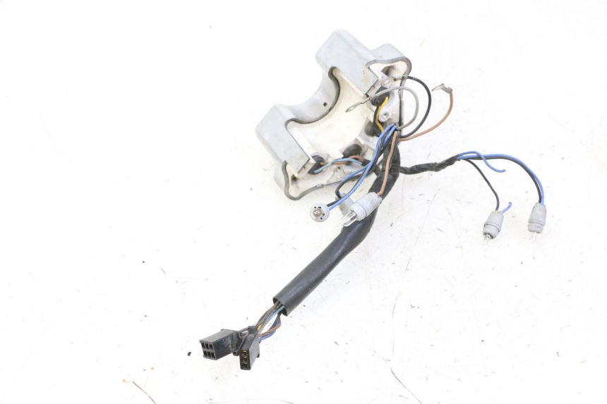 photo de COCKPIT YAMAHA XJN DIVERSION 600 (2000 - 2003) - Detailansicht des Bauteils