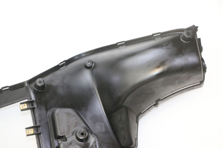 photo de BEINSCHILD QUADRO 4 4D 350 (2015 - 2018) - Kennzeichnungen und Originalreferenzen