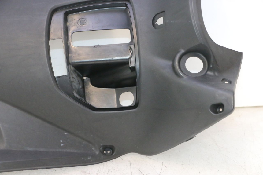 photo de INNENVERKLEIDUNG KYMCO AGILITY 16+ 4T 50 (2018 - 2023) - Hochauflösende Nahaufnahme