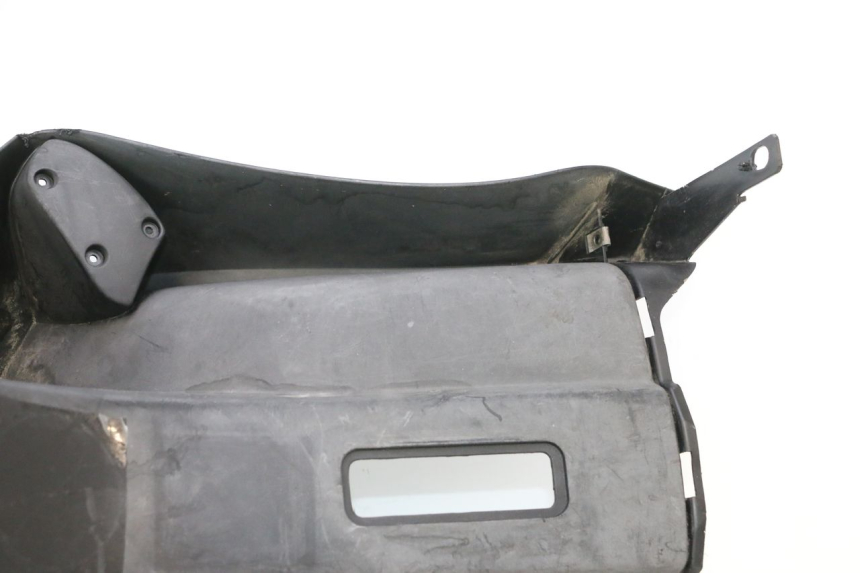 photo de INNENVERKLEIDUNG KYMCO AGILITY 4T 50 (2005 - 2018) - Alternativer Blickwinkel