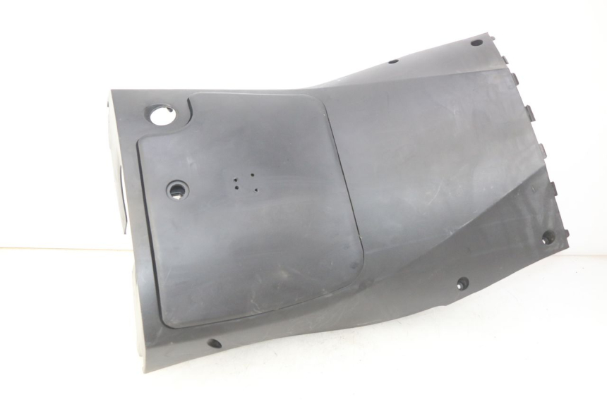 photo de INNENVERKLEIDUNG ECCITY ARTELEC 670 1 (2013 - 2017) - Hauptansicht