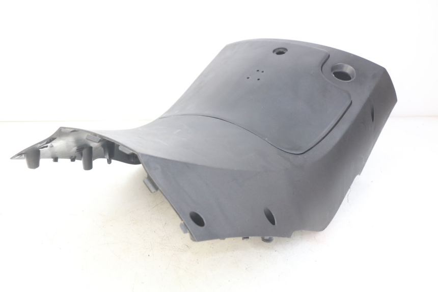 photo de INNENVERKLEIDUNG ECCITY ARTELEC 670 1 (2013 - 2017) - Details der Befestigungspunkte