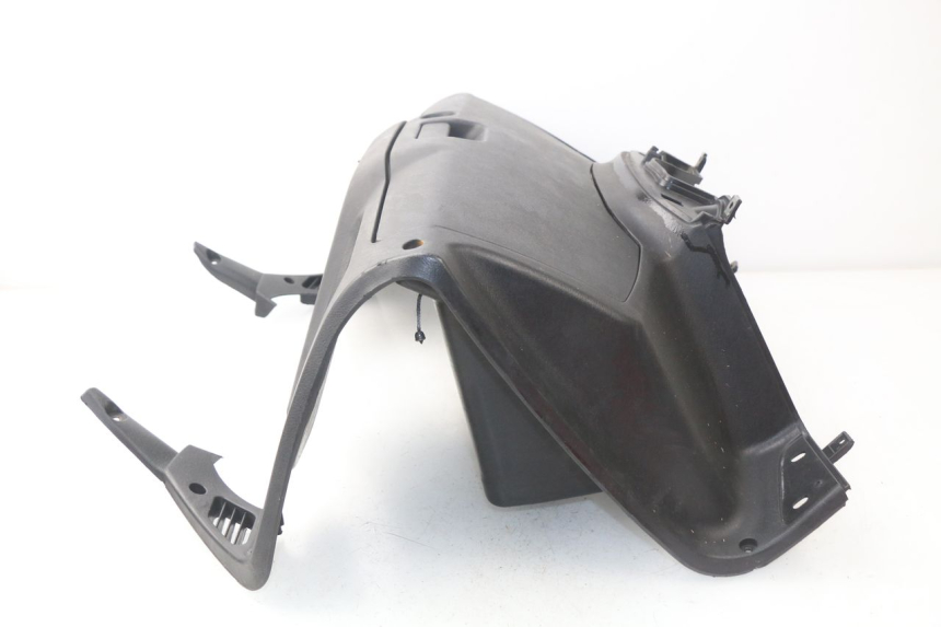 photo de INNENVERKLEIDUNG JONWAY AZTRAL 125 (2008 - 2017) - Details der Befestigungspunkte