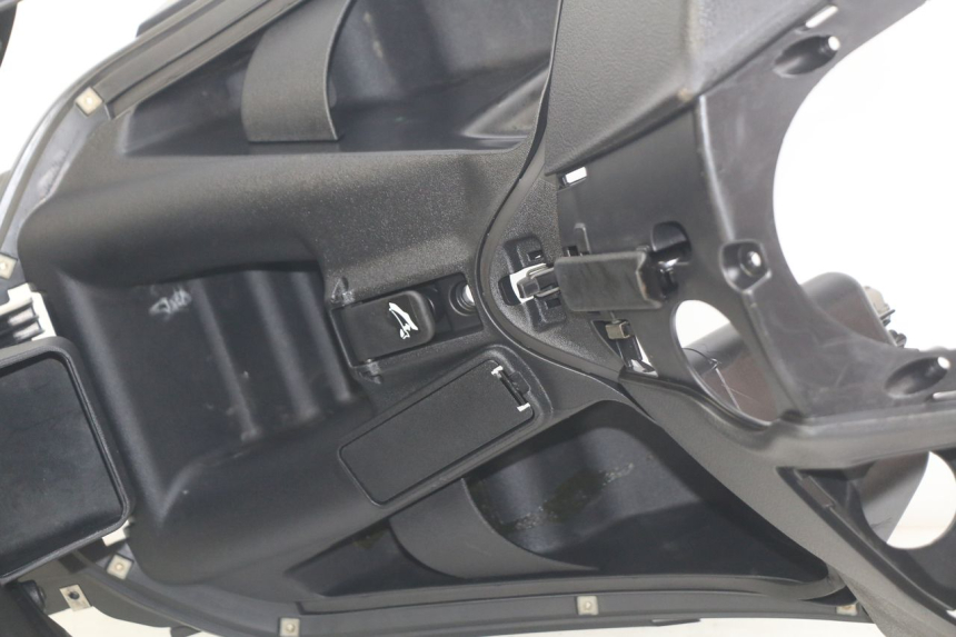 photo de BEINSCHILD PIAGGIO BEVERLY 125 (2010 - 2015) - Weitere Ansicht des Artikels