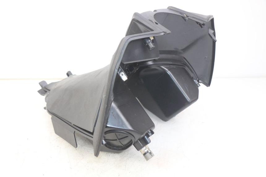 photo de BEINSCHILD PIAGGIO BEVERLY 125 (2010 - 2015) - Details der Befestigungspunkte