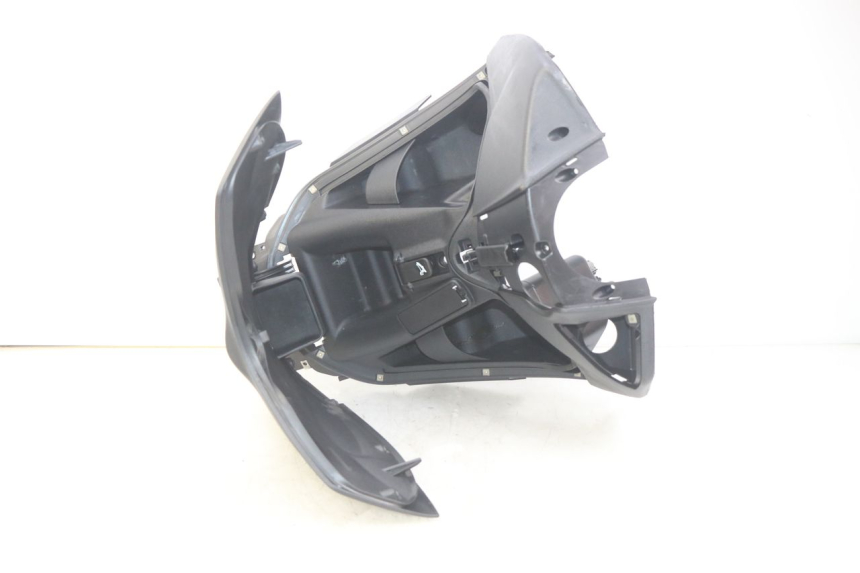 photo de BEINSCHILD PIAGGIO BEVERLY 125 (2010 - 2015) - Kennzeichnungen und Originalreferenzen
