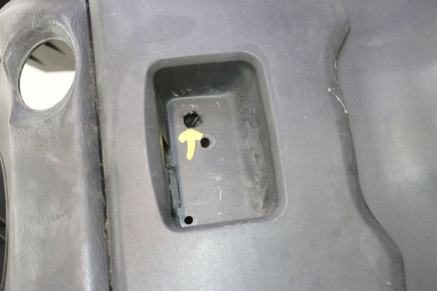 photo de INNENVERKLEIDUNG SUZUKI BURGMAN 125 (2007 - 2014) - Kennzeichnungen und Originalreferenzen