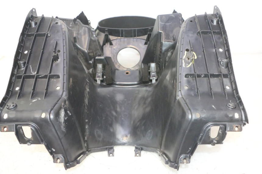 photo de INNENVERKLEIDUNG SUZUKI BURGMAN 125 (2007 - 2014) - Details der Befestigungspunkte
