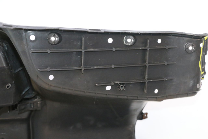 photo de INNENVERKLEIDUNG SUZUKI BURGMAN 125 (2007 - 2014) - Weitere Ansicht des Artikels