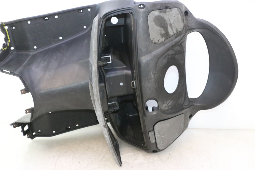 photo de INNENVERKLEIDUNG SUZUKI BURGMAN 125 (2007 - 2014) - Gesamtansicht des Produkts