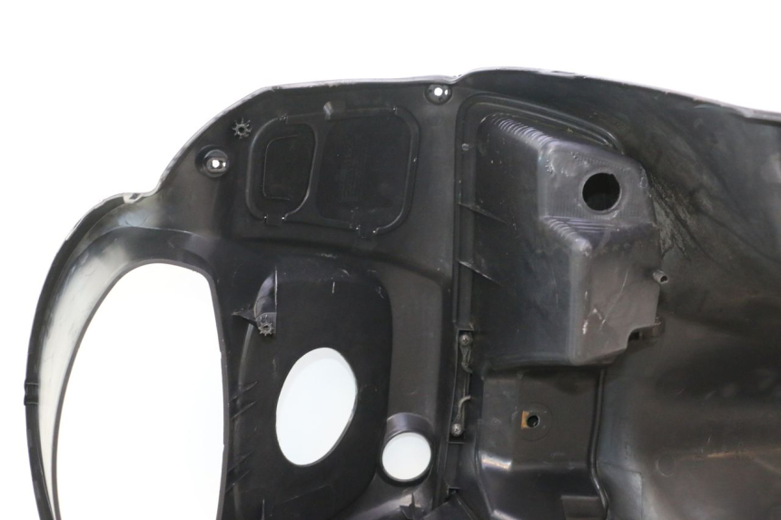 photo de INNENVERKLEIDUNG SUZUKI BURGMAN 125 (2007 - 2014) - Oberflächenzustand und Material