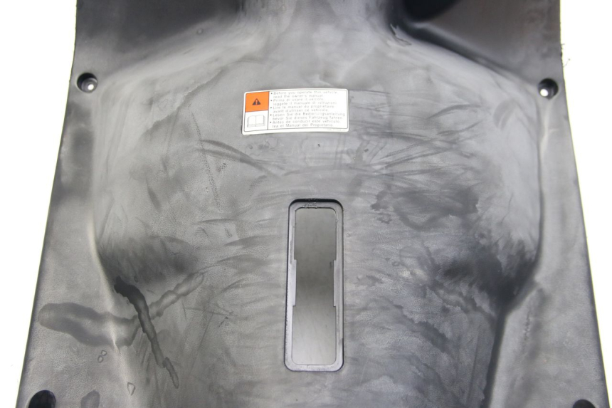 photo de INNENVERKLEIDUNG YAMAHA BW'S BWS 125 (2010 - 2013) - Gesamtansicht des Produkts