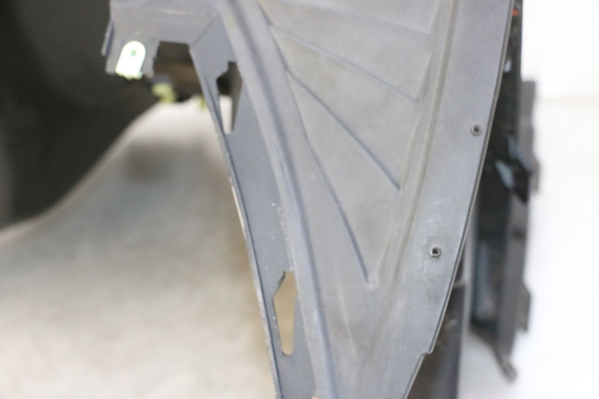 photo de INNENVERKLEIDUNG PEUGEOT CITYSTAR 50 (2013 - 2017) - Fokus auf die Struktur