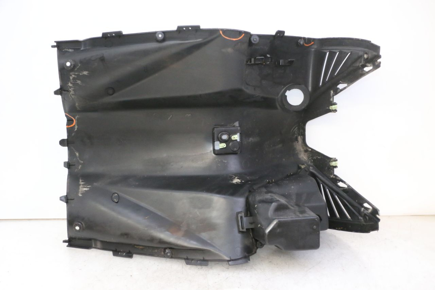 photo de INNENVERKLEIDUNG PEUGEOT CITYSTAR 50 (2013 - 2017) - Oberflächenzustand und Material