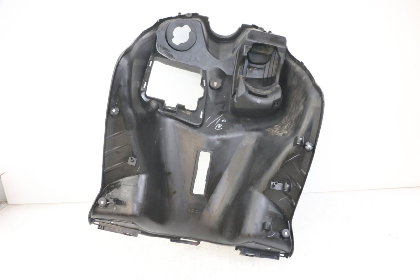 photo de INNENVERKLEIDUNG YAMAHA CYGNUS X 125 (2004 - 2007) - Detailansicht des Bauteils