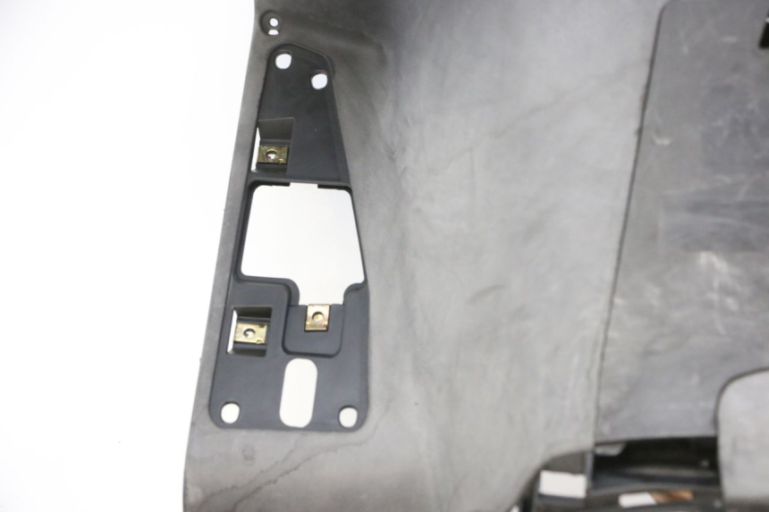 photo de BEINSCHILD KYMCO DINK STREET 125 (2009 - 2014) - Fokus auf die Struktur