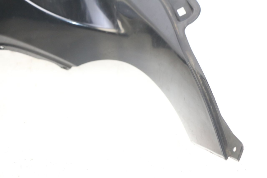 photo de INNERE VERKLEIDUNG RECHTS PIAGGIO BEVERLY 125 (2010 - 2015) - Technische Nahaufnahme