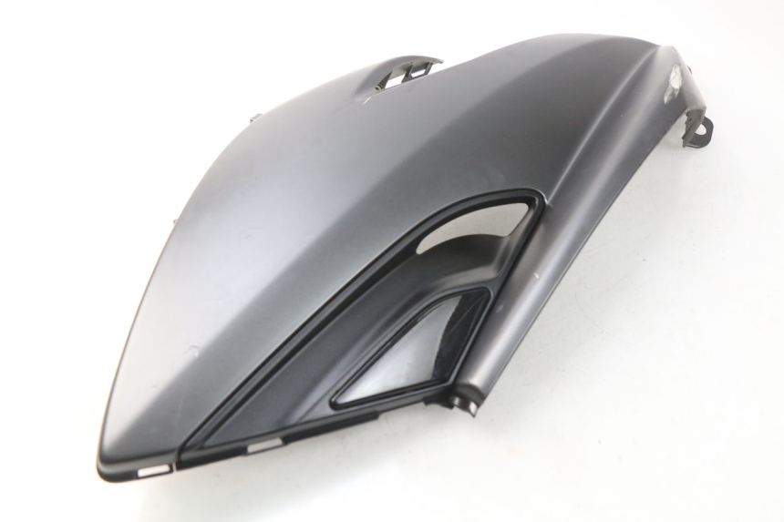 photo de RECHTS BEINSCHILD PEUGEOT METROPOLIS 400 (2017 - 2020) - Details der Befestigungspunkte