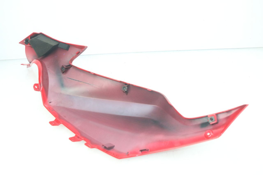 photo de INNENVERKLEIDUNG RECHTS YAMAHA MT-07 MT07 ABS 700 (2014 - 2017) - Zoom auf Gebrauchszustand