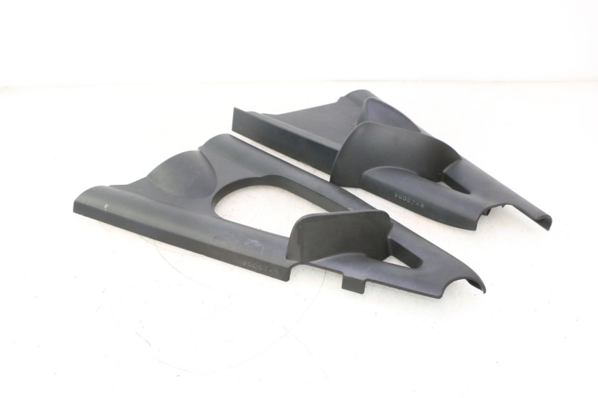 photo de RECHTS BEINSCHILD CAN-AM SPYDER RS 1000 (2008 - 2012) - Technische Nahaufnahme