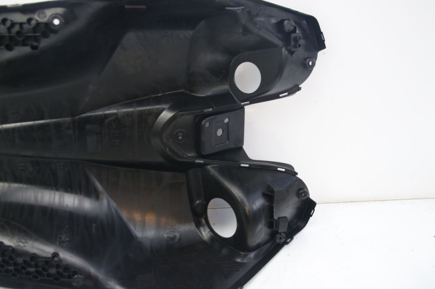 photo de INNENVERKLEIDUNG YAMAHA D'ELIGHT DELIGHT 125 (2017 - 2020) - Technische Nahaufnahme