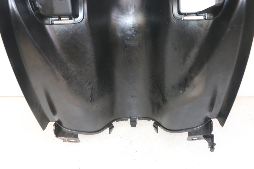 photo de INNENVERKLEIDUNG PEUGEOT ELYSEO 125 (1999 - 2004) - Kennzeichnungen und Originalreferenzen