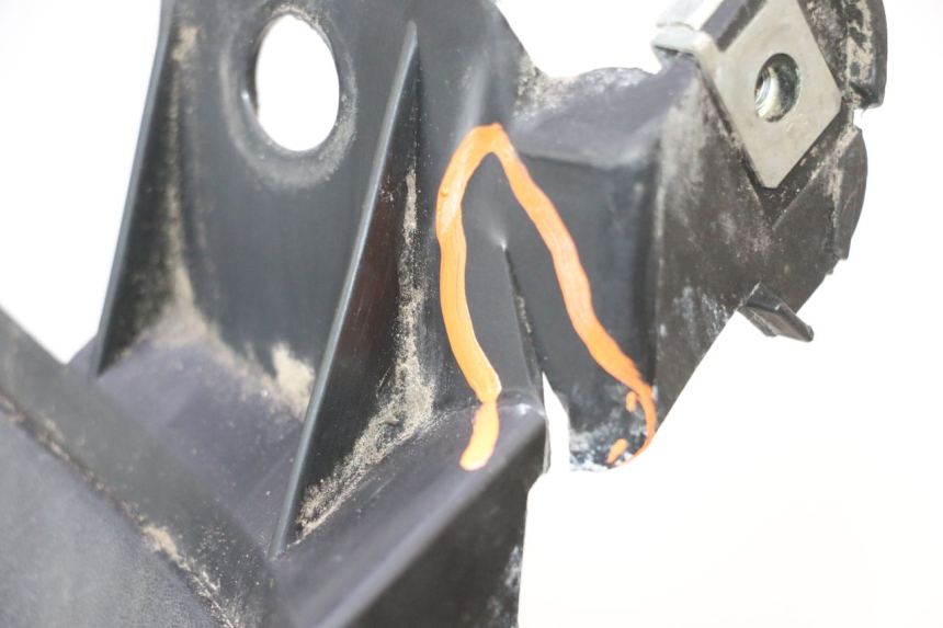 photo de INNENVERKLEIDUNG PEUGEOT ELYSTAR 50 (2002 - 2014) - Fokus auf die Struktur