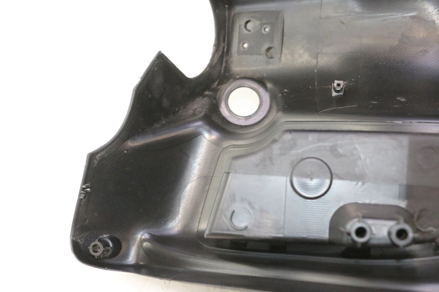photo de INNENVERKLEIDUNG PEUGEOT ELYSTAR 50 (2002 - 2014) - Oberflächenzustand und Material