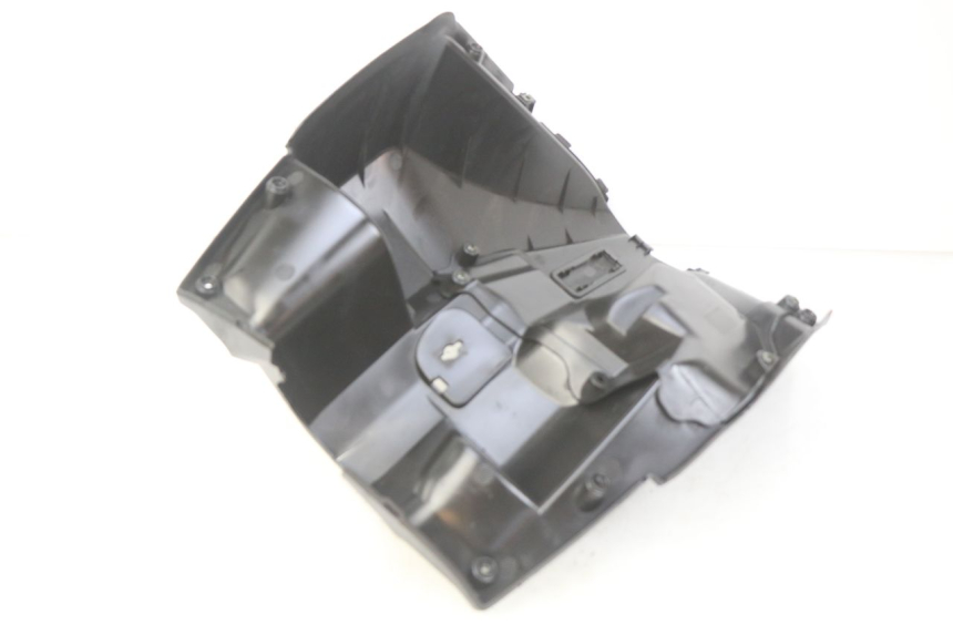 photo de INNENVERKLEIDUNG JM MOTORS EVOLIS 4T 50 (2018 - 2022) - Zoom auf Gebrauchszustand