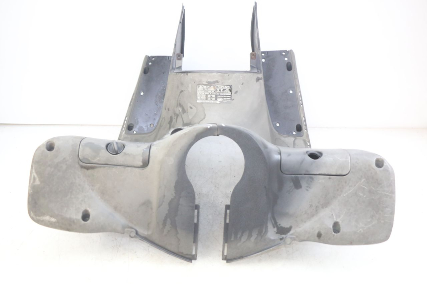 photo de INNENVERKLEIDUNG HONDA FES PANTHEON 2T 125 (1998 - 2002) - Weitere Ansicht des Artikels