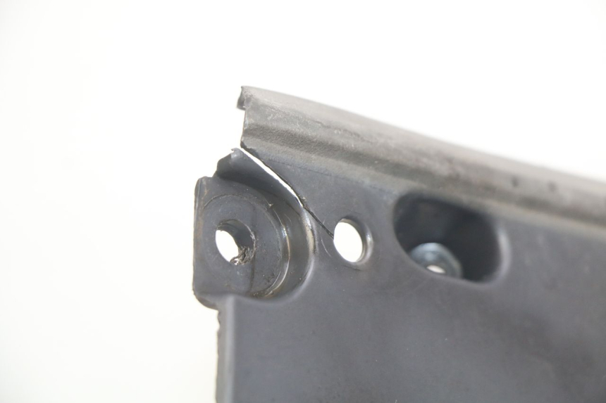 photo de INNENVERKLEIDUNG HONDA FES PANTHEON 2T 125 (1998 - 2002) - Charakteristische Merkmale