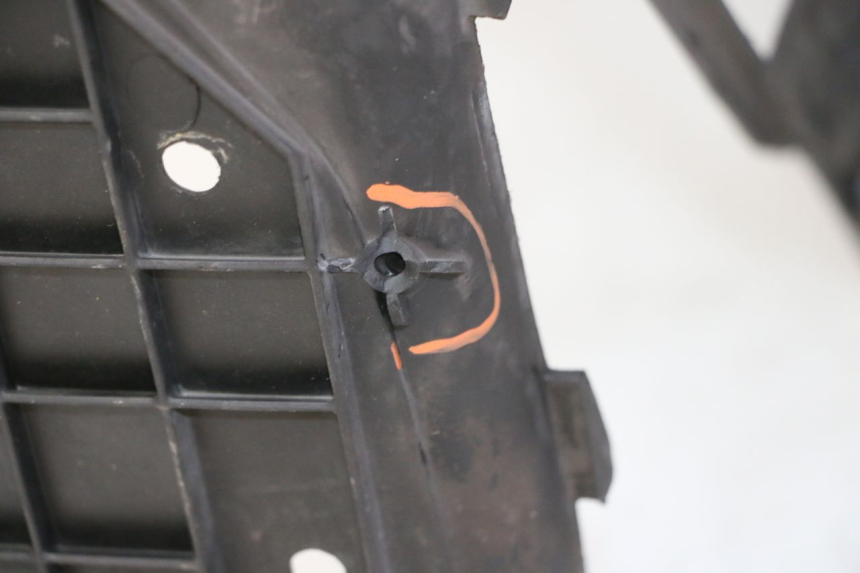 photo de INNENVERKLEIDUNG HONDA FES S-WING SWING ABS 125 (2007 - 2015) - Ergänzendes Produktfoto