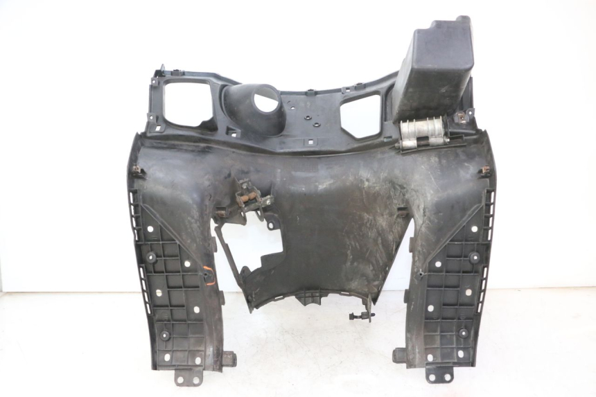 photo de INNENVERKLEIDUNG HONDA FES S-WING SWING ABS 125 (2007 - 2015) - Fokus auf die Struktur