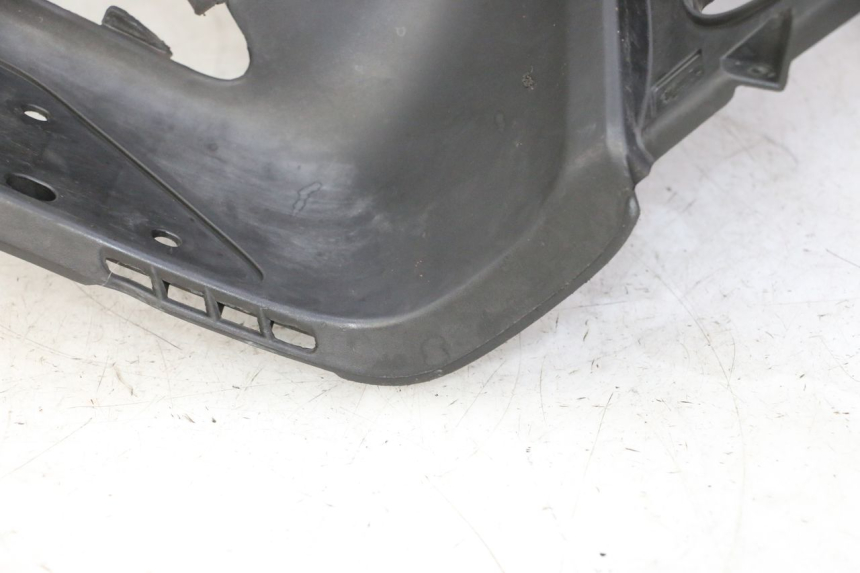 photo de INNENVERKLEIDUNG HONDA FES S-WING SWING ABS 125 (2007 - 2015) - Zoom auf Gebrauchszustand