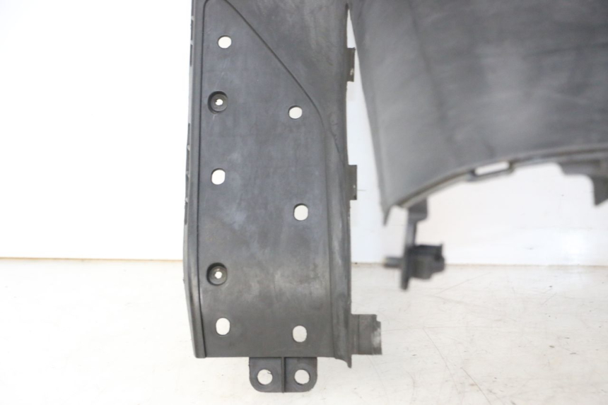 photo de INNENVERKLEIDUNG HONDA FES S-WING SWING ABS 125 (2007 - 2015) - Oberflächenzustand und Material