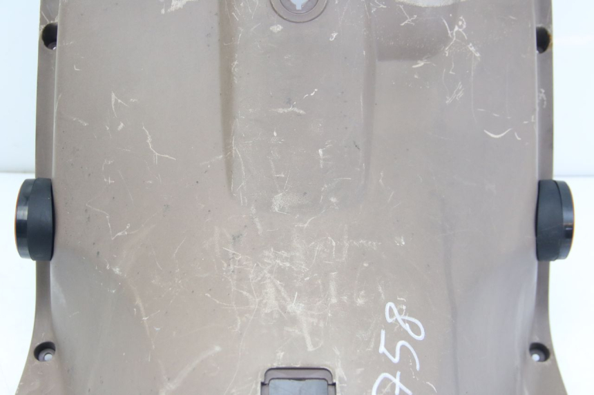 photo de INNENVERKLEIDUNG SYM FIDDLE 2 50 (2008 - 2013) - Details der Befestigungspunkte