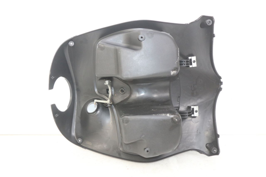 photo de INNENVERKLEIDUNG PIAGGIO FLY 2T 50 (2004 - 2017) - Zoom auf Gebrauchszustand