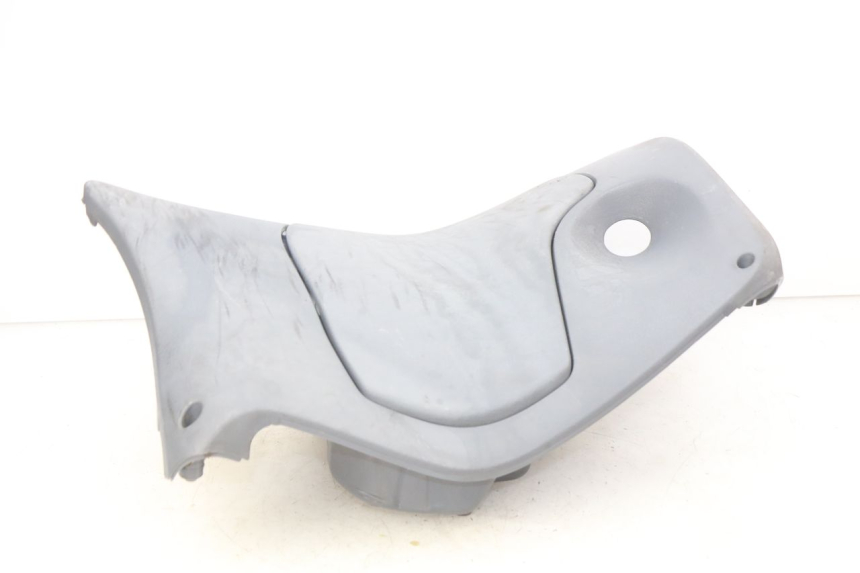 photo de INNENVERKLEIDUNG PIAGGIO FLY 100 (2006 - 2010) - Kennzeichnungen und Originalreferenzen