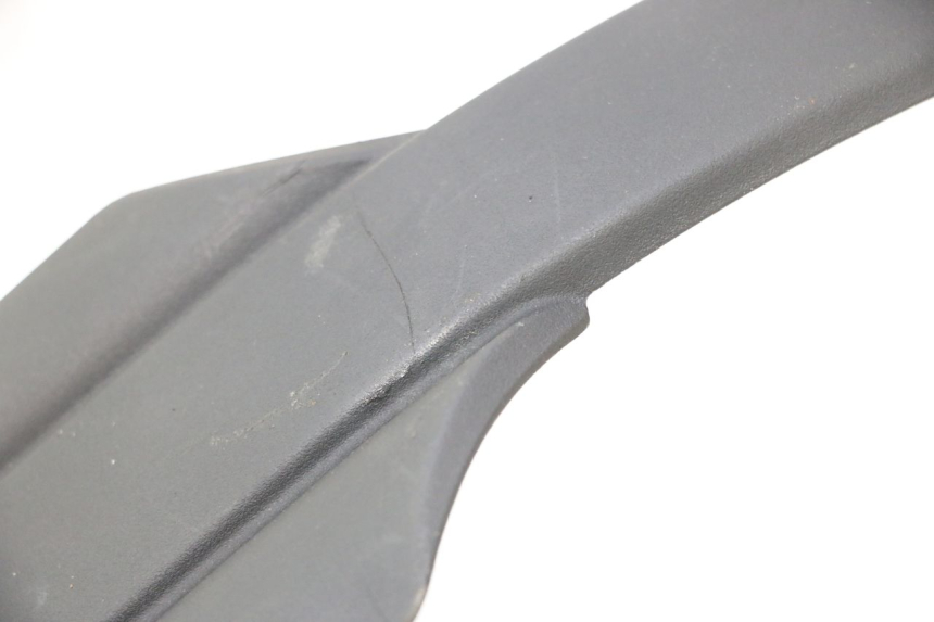 photo de LINKES INNENVERKLEIDUNGSTEIL KAWASAKI ER-6 ER6 F ABS 650 (2012 - 2016) - Zoom auf Gebrauchszustand