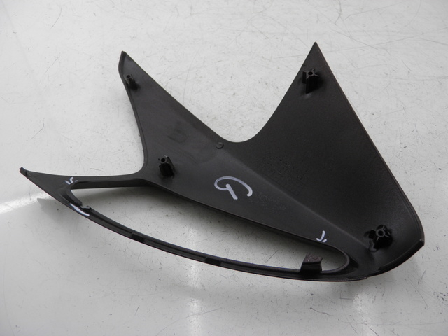 photo de RECHTS BEINSCHILD HONDA SH 125 (2005 - 2008) - Zoom auf Gebrauchszustand