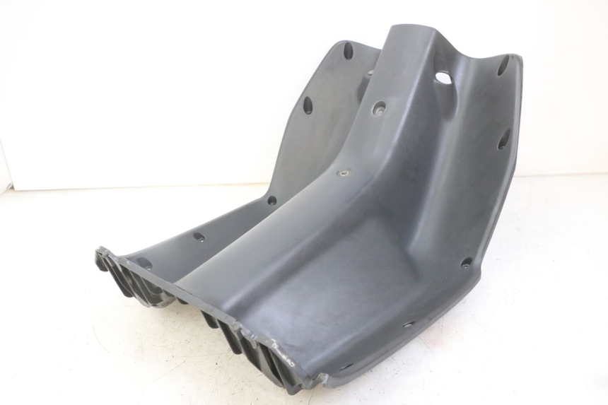 photo de INNENVERKLEIDUNG HONDA SCV LEAD 100 (2003 - 2007) - Details der Befestigungspunkte