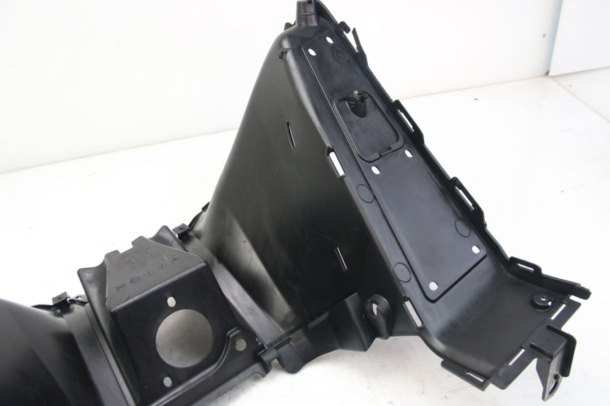 photo de UNTERER INNENKOTFLüGEL KYMCO DOWNTOWN ABS 125 (2015 - 2017) - Gesamtansicht des Produkts